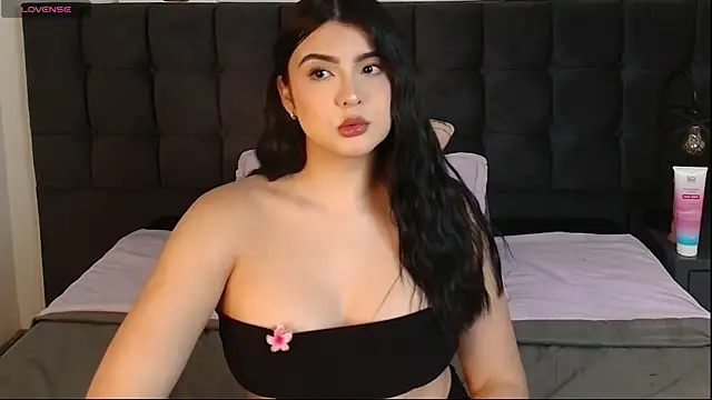 Sweety Nicole  online show from 11-07-25, 05:01