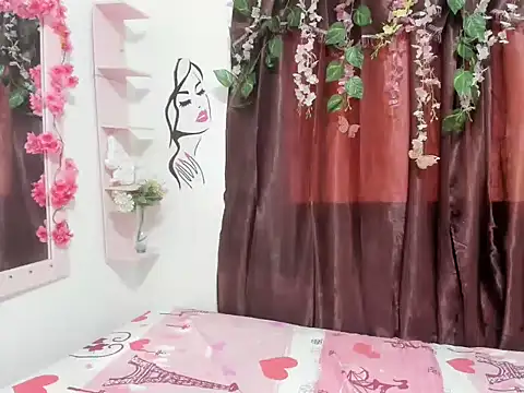 Liana hot12 online show from 01-17-26, 01:58