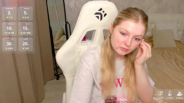 AmeliaDiamond online show from 04-04-26, 12:28