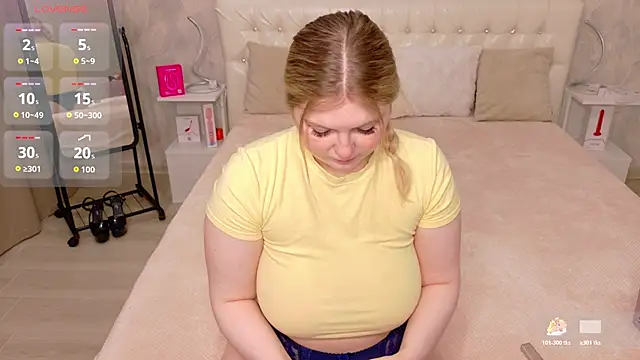 AmeliaDiamond online show from 11-19-25, 07:03