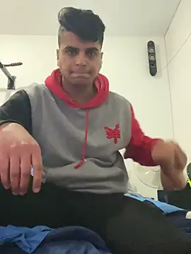 Noam7080z online show from 03-04-26, 08:44