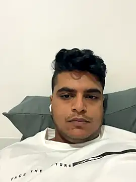 Noam7080z online show from 10-04-25, 03:57