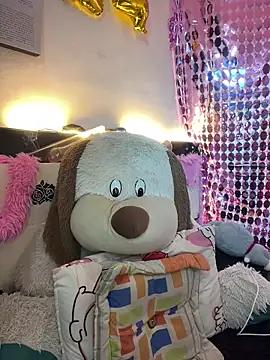 Nicol V online show from 12-20-25, 04:59