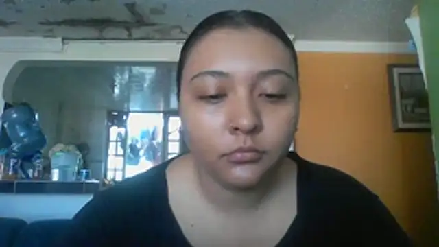 Snapshot of ALANA_150 chatting on 06-25-26, 01:05 ALANA 150 online show from 06-25-26, 01:05
