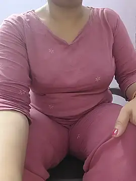 roshni agrawal0 online show from 05-24-26, 02:50