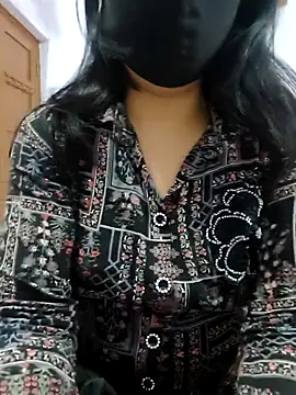 roshni agrawal0 online show from 11-09-25, 06:34