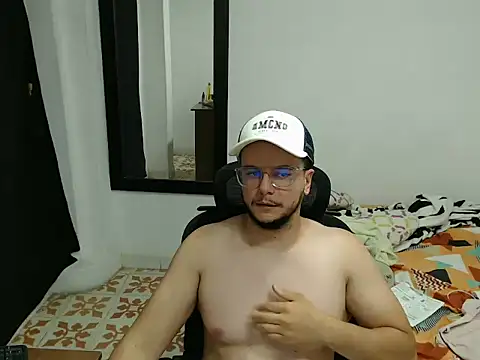 cloudsxxx online show from 02-13-26, 10:43