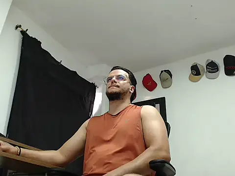 cloudsxxx online show from 02-09-26, 10:30