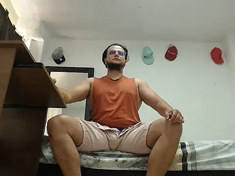 Snapshot of cloudsxxx chatting on 07-21-26, 03:24 cloudsxxx online show from 07-21-26, 03:24