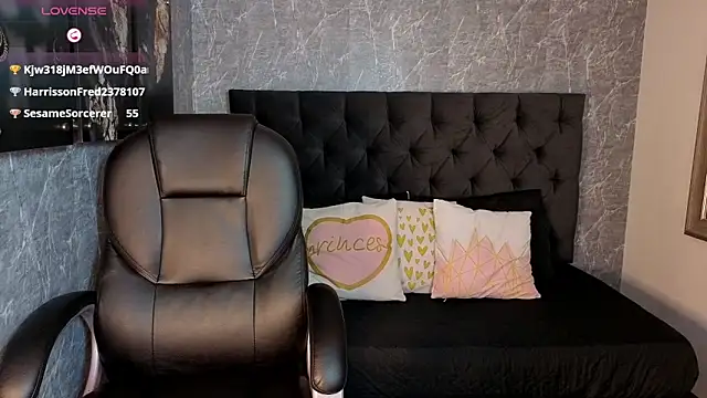 eileen  hills online show from 12-13-25, 08:04