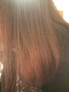 Snapshot of Ladyboyluxe chatting on 02-24-26, 12:33 Ladyboyluxe online show from 02-24-26, 12:33