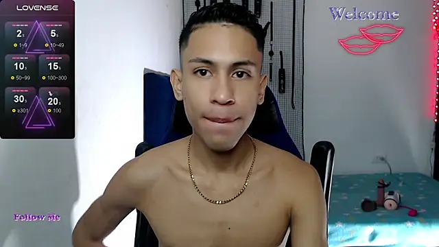 Snapshot of dylan_apol0 chatting on 11-03-25, 02:28 dylan apol0 online show from 11-03-25, 02:28