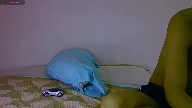 Snapshot of dylan_apol0 chatting on 02-08-26, 03:59 dylan apol0 online show from 02-08-26, 03:59