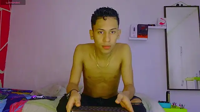 Snapshot of dylan_apol0 chatting on 02-25-26, 03:07 dylan apol0 online show from 02-25-26, 03:07