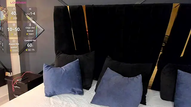 arisha williams online show from 10-31-25, 06:48