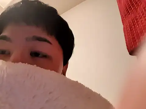 Snapshot of kqitooo chatting on 02-19-26, 05:32 kqitooo online show from 02-19-26, 05:32