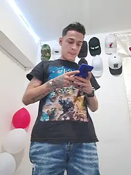 Ethanho0t online show from 10-10-25, 06:09