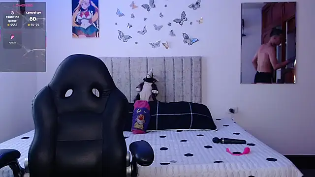 Snapshot of Ethanho0t chatting on 02-11-26, 06:30 Ethanho0t online show from 02-11-26, 06:30