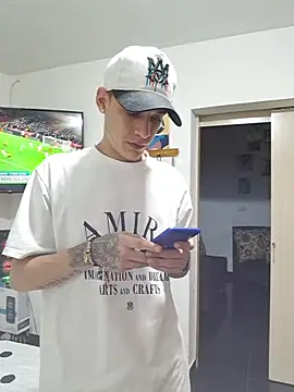 Ethanho0t online show from 11-04-25, 11:08