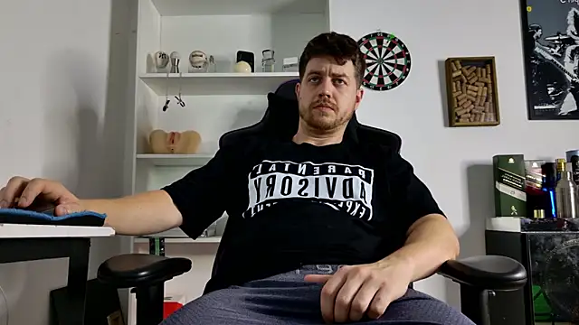 aaron nvk online show from 02-02-26, 10:42