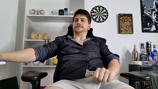 aaron nvk online show from 11-08-25, 07:50