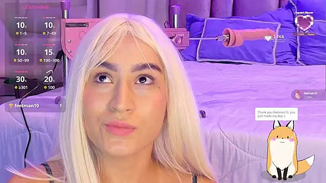 InnoocentLunaa online show from 09-21-25, 12:49