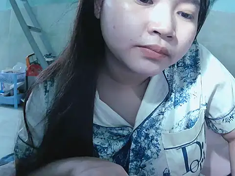 Snapshot of Lily3322 chatting on 03-18-26, 06:42 Lily3322 online show from 03-18-26, 06:42