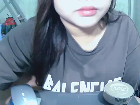 Snapshot of Lily3322 chatting on 02-27-26, 01:17 Lily3322 online show from 02-27-26, 01:17