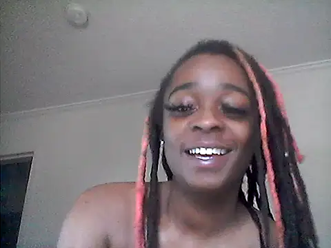 Snapshot of Sunflower_Synns chatting on 09-14-25, 06:52 Sunflower Synns online show from 09-14-25, 06:52