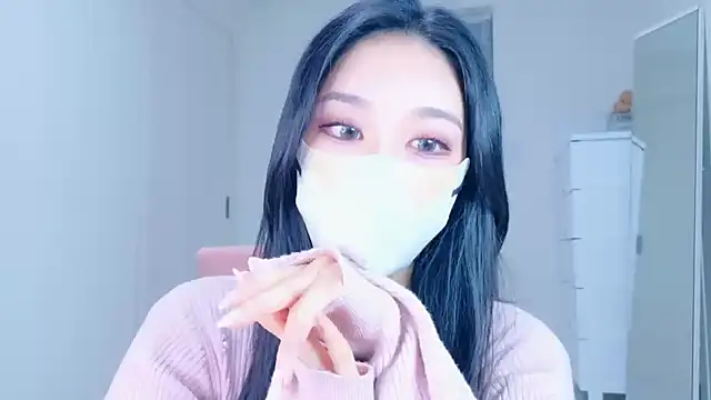 ramuchan desu online show from 11-29-25, 12:33