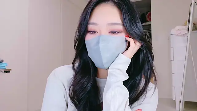 ramuchan desu online show from 10-19-25, 12:57