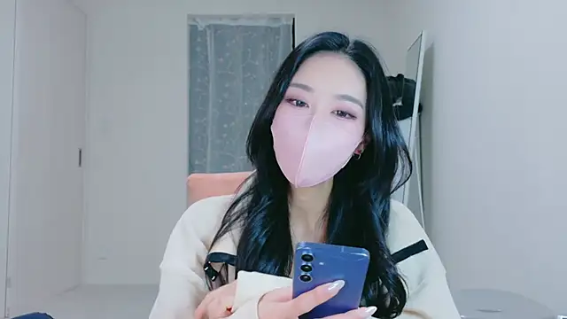 ramuchan desu online show from 04-01-26, 12:13