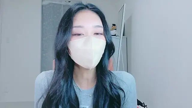Snapshot of ramuchan_desu chatting on 06-17-26, 12:21 ramuchan desu online show from 06-17-26, 12:21