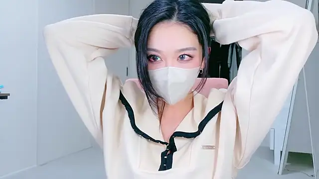 ramuchan desu online show from 10-21-25, 01:43