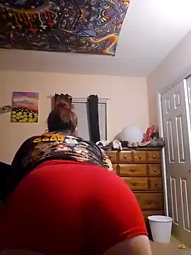 Snapshot of nuttiebuddy1 chatting on 09-26-25, 12:06 nuttiebuddy1 online show from 09-26-25, 12:06