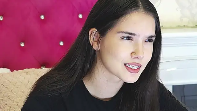 AlexisDevine online show from 06-21-26, 04:29