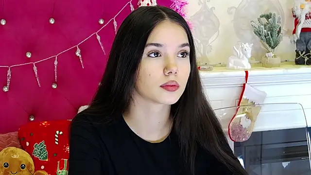 AlexisDevine online show from 12-23-25, 05:18