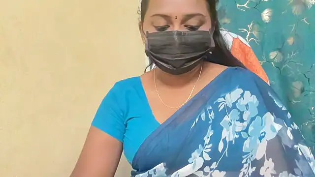 Pavani-Sexy online show from 05-23-26, 06:12
