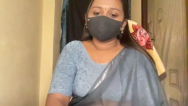Pavani-Sexy online show from 03-11-26, 07:08