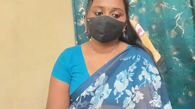 Pavani-Sexy online show from 04-26-26, 05:32