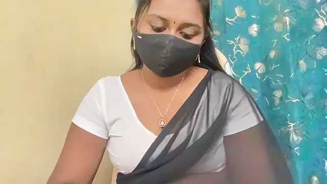 Pavani-Sexy online show from 05-07-26, 06:44