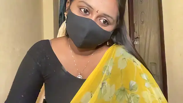 Snapshot of Pavani-Sexy chatting on 02-25-26, 07:36 Pavani-Sexy online show from 02-25-26, 07:36