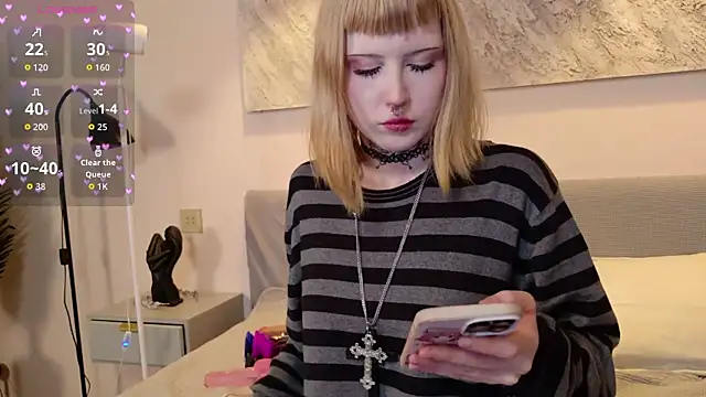 MilkMeSoftly online show from 05-11-26, 08:27