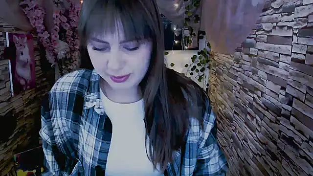 Amanda Bright  online show from 09-24-25, 06:53