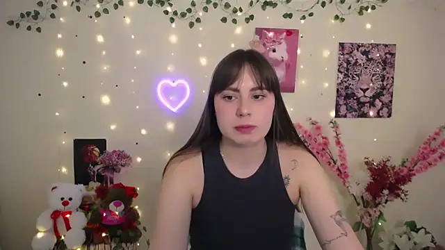 Amanda Bright  online show from 05-14-26, 10:23