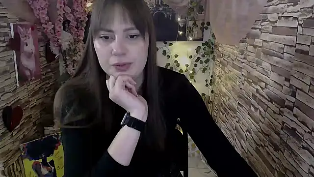 Amanda Bright  online show from 10-15-25, 06:22