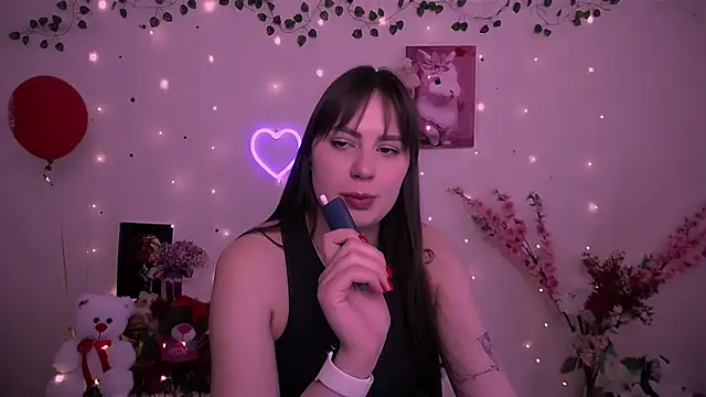 Amanda Bright  online show from 04-23-26, 09:49