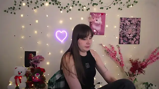 Amanda Bright  online show from 05-15-26, 10:35