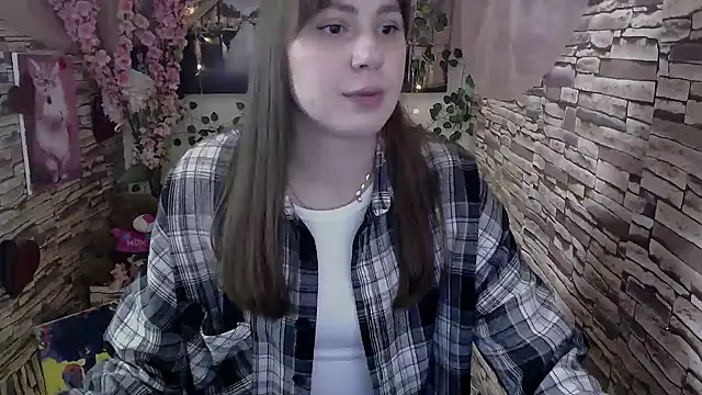 Amanda Bright  online show from 10-10-25, 06:58