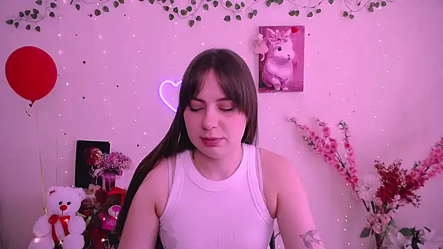 Amanda Bright  online show from 04-19-26, 08:48